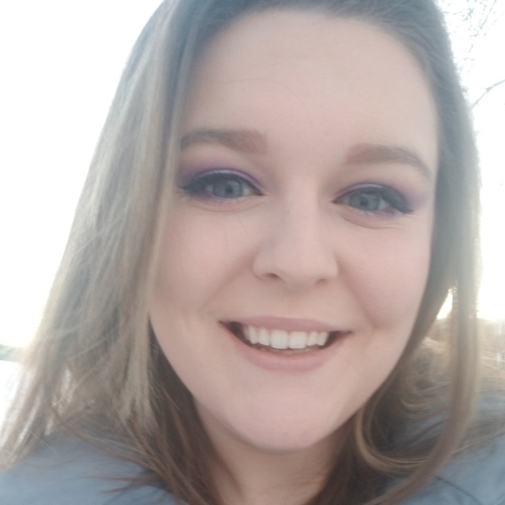 Meet your Posher, Lexi
